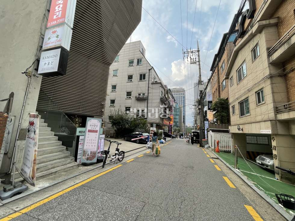 서울 강남구 대치동 [전용45평] 음식점 무권리 ,다양업종가능, 선릉먹자연결라인, 선릉역세권 월세 매물번호 10056 사진 4