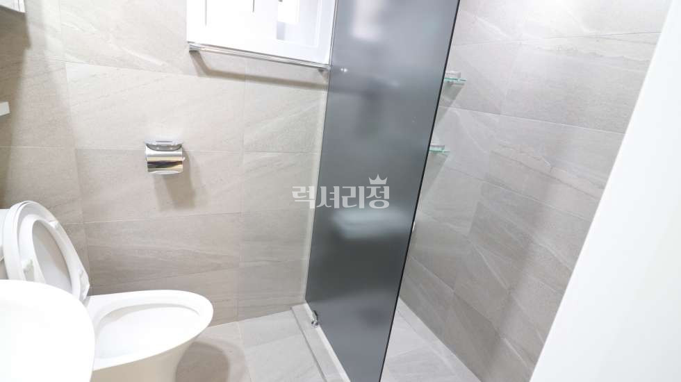 서울 강남구 대치동 906-10 [빌라/전세] 대치동 전용22p, 3룸, 욕실2개, 특올수리, 엘베있음, 선릉역세군 전세 매물번호 10118 사진 4