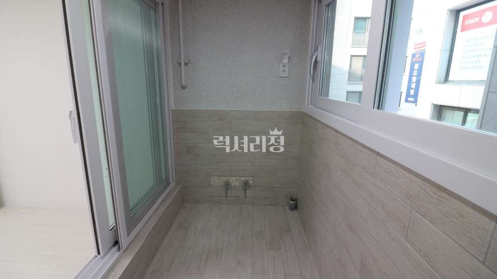 서울 강남구 대치동 906-10 [빌라/전세] 대치동 전용22p, 3룸, 욕실2개, 특올수리, 엘베있음, 선릉역세군 전세 매물번호 10118 사진 21