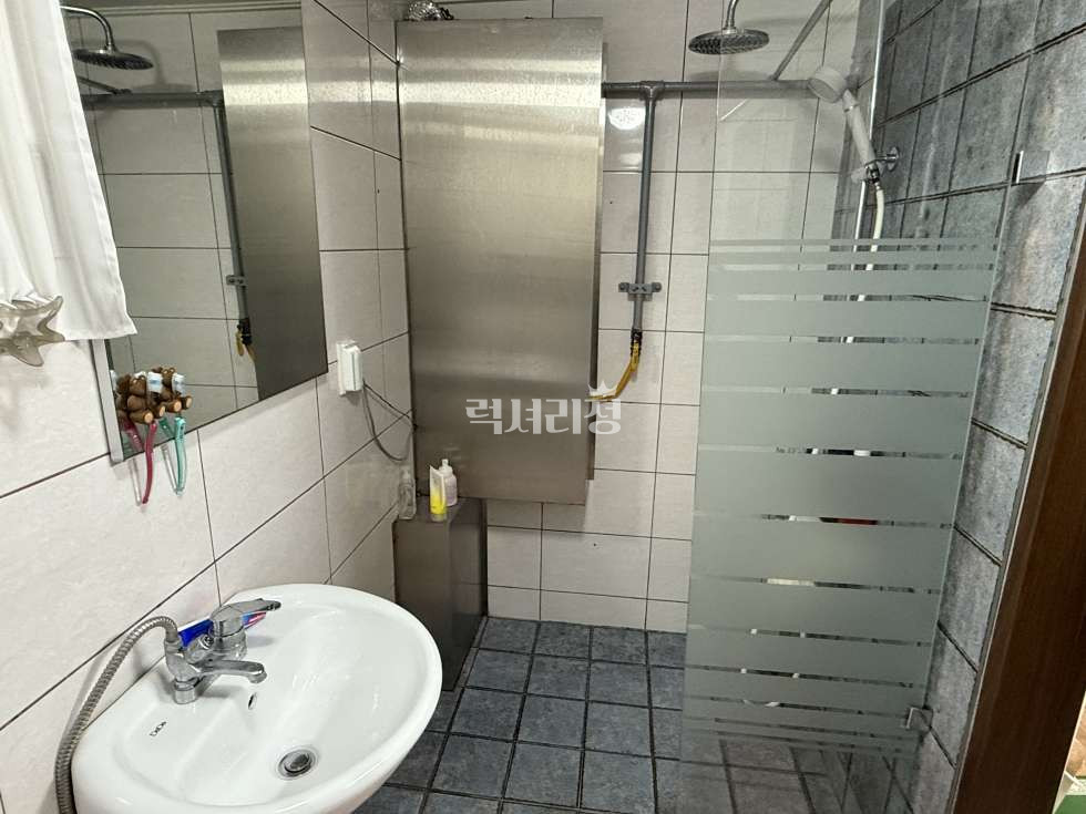 서울 강남구 대치동 925-23 다가구용단독주택(16가구)동 [분리형원룸] 풀옵션, 분리형원룸,수도포함, 한티역역세권 월세 매물번호 10097 사진 5