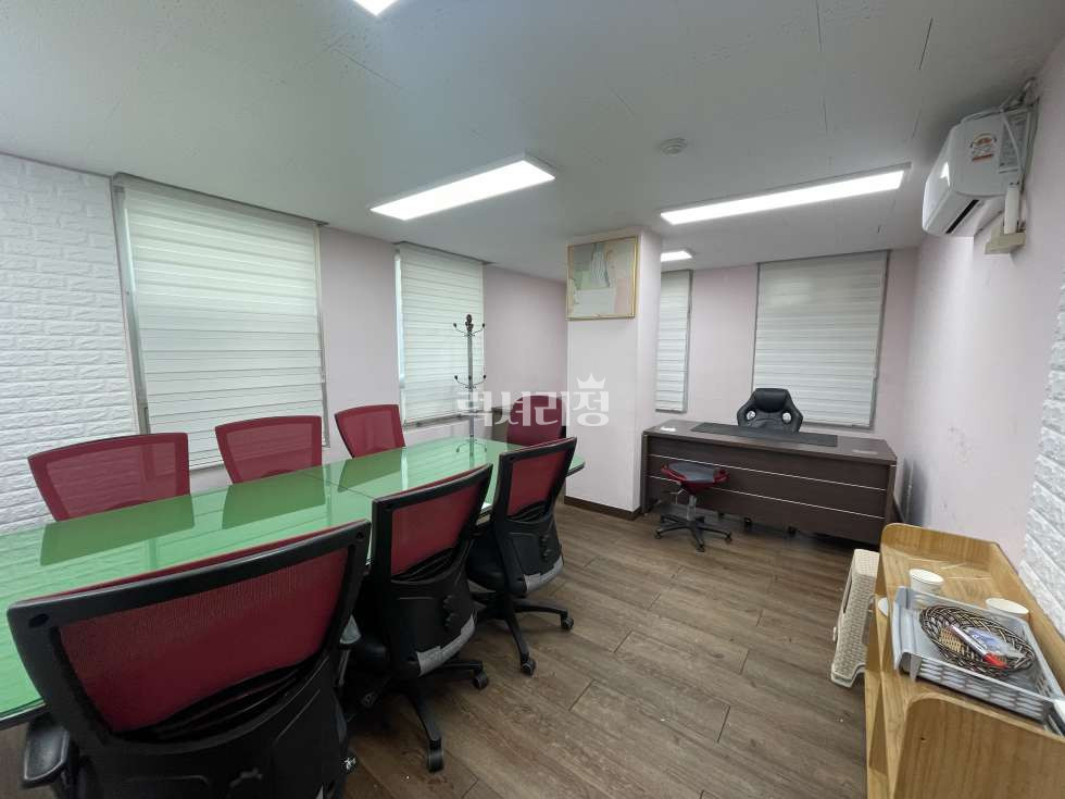 서울 강남구 대치동 896-42 (보성빌딩) [45평]사무실 룸2개, 내부화장실, 단독층, 엘베유 월세 매물번호 10141 사진 3