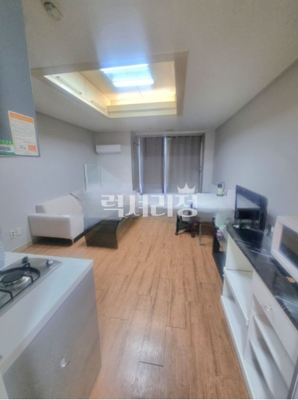 서울 강남구 대치동 889-56 더나인오피스텔동 [오피스텔/월세] 풀옵션오픈형, 자주식주차편리, 단기도임대가능, 선릉역5분 월세 매물번호 10157 사진 2